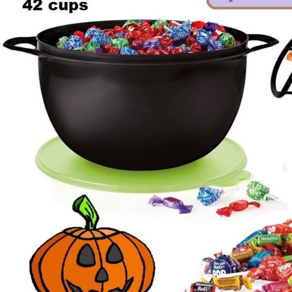 Tupperware Black Candy Bowl with Green Lid